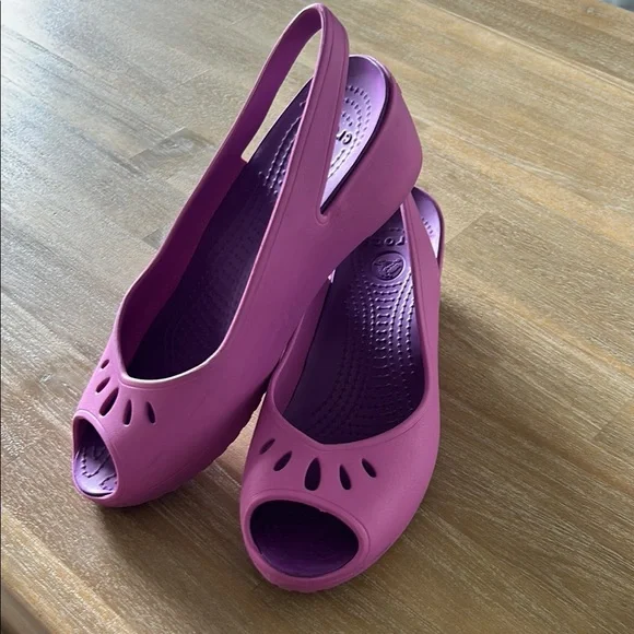 Crocs Women's Pink Slingback Peep-toe Shoes Sz 8 - Picture 5 of 8
